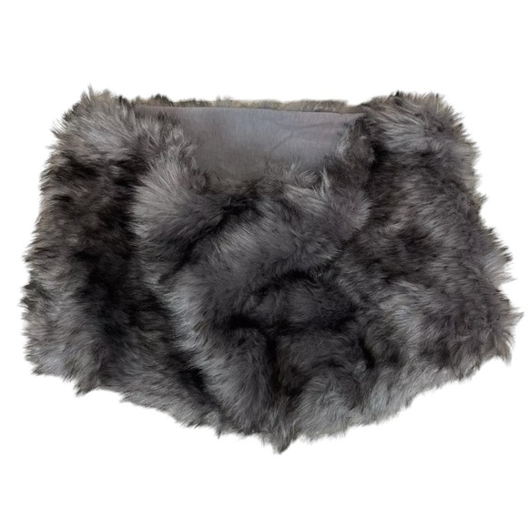 ZARA Accessories Faux Fur Infinity Scarf Neck Warmer Collar Gray 14x8 Size OS - Picture 1 of 5